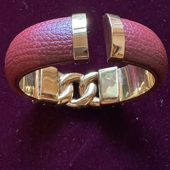 Henri Bendel Bracelet - Picture 5 of 15